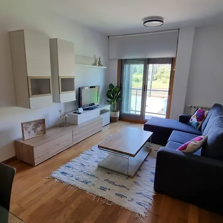 Apartment Piso En El Centro 6 Personas En Vilagarcia *