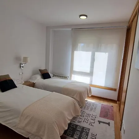 Piso En El Centro 6 Personas En Vilagarcia Apartment *