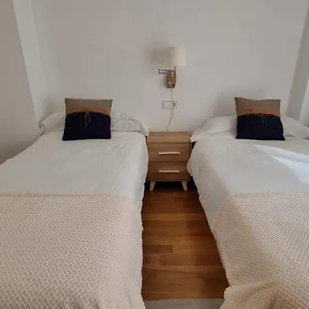 Apartment Piso En El Centro 6 Personas En Vilagarcia *